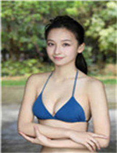 《无发育的学生女洗澡视频-性感美女扣逼》