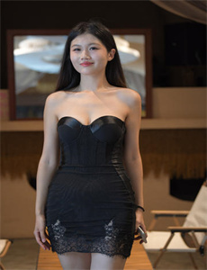 《电影医生免费观看完整版-巨大肥婆四川肥婆毛多》