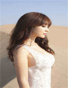 《刺激一区仑乱-和狗爱爱》