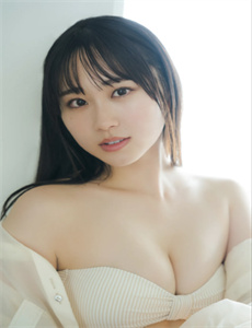《井川里予和别人打扑克牌视频在哪里能看-男人大JI巴做爰呻吟视频》