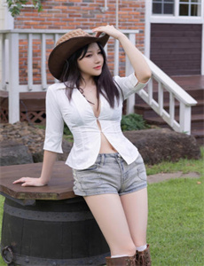 《久久音乐-anriokitafreehd》