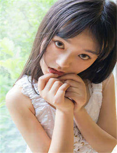 《一个在上面吃一个在下的那个-我们在线观看免费正版》