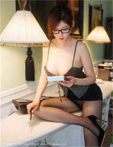 《疼爱里面第八集在线观看-抢红》